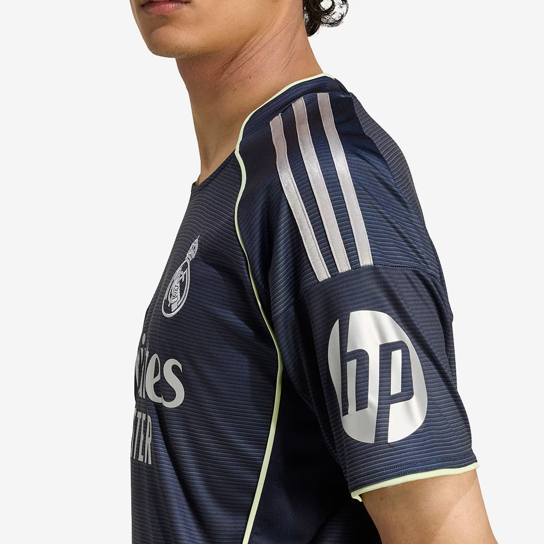 Camisola Real Madrid 2025/26 Fora Torcedor