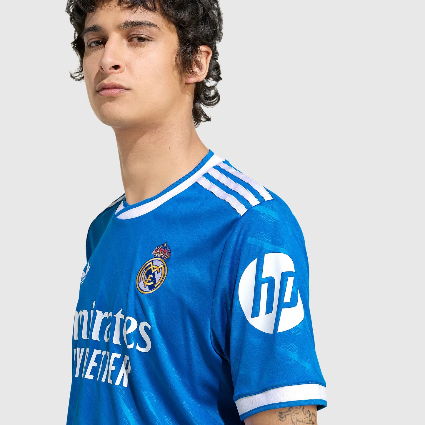 Camisola Real Madrid 2025/26 Terceira Torcedor