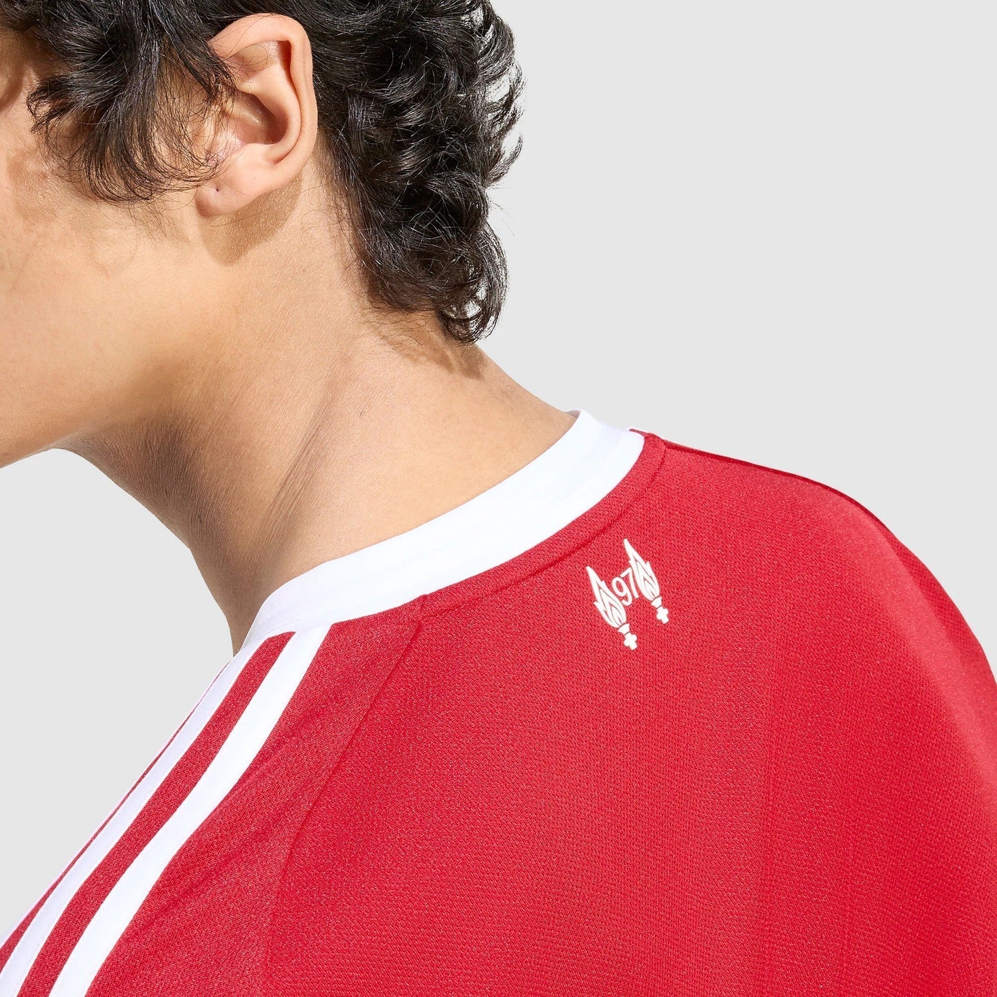Camiseta Liverpool 2025/26 Local Manga Larga