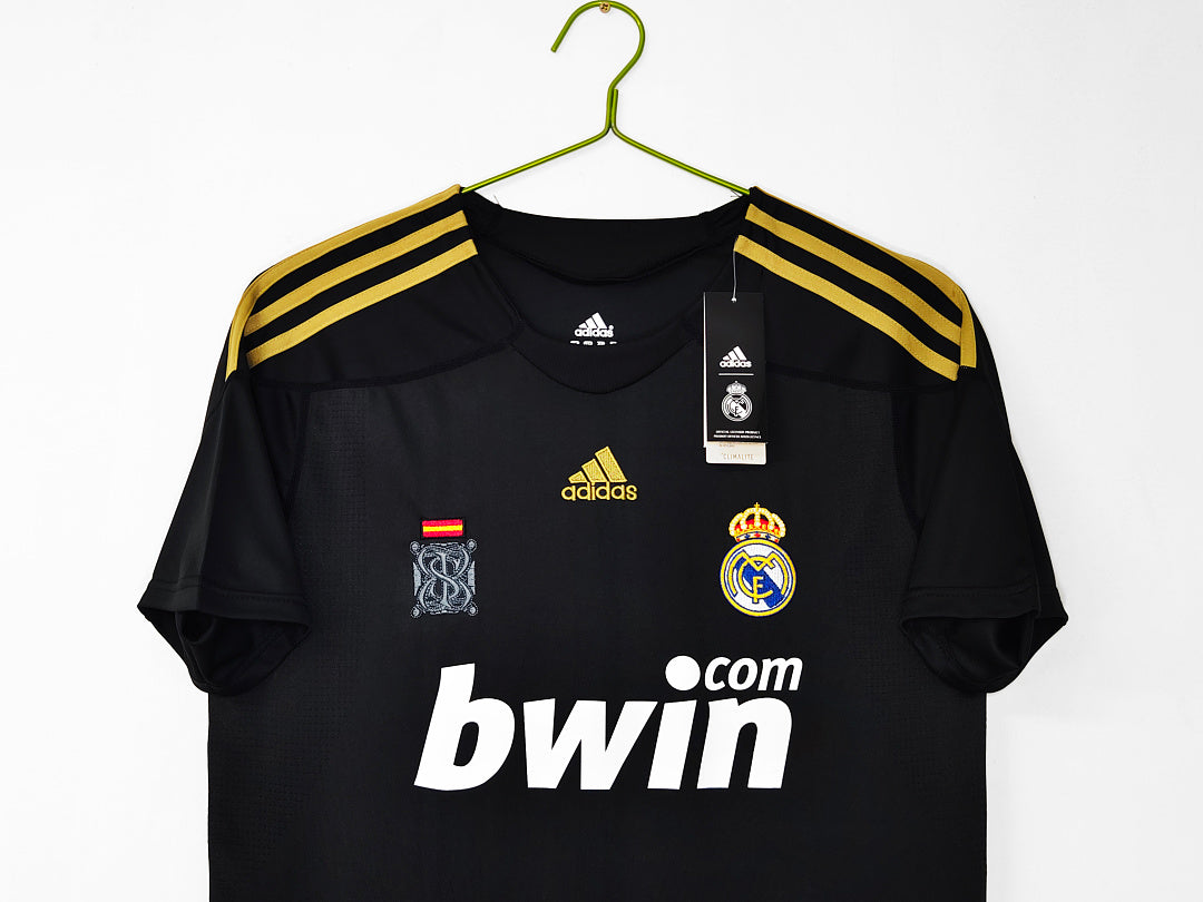 Real Madrid 2009/10 Retro Away Shirt - photo 13