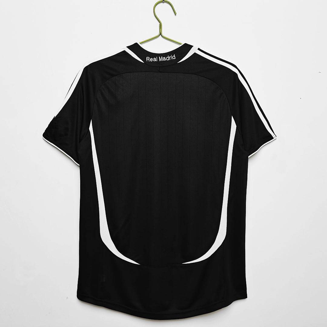 Real Madrid 2006/07 Retro Third Jersey - photo 12