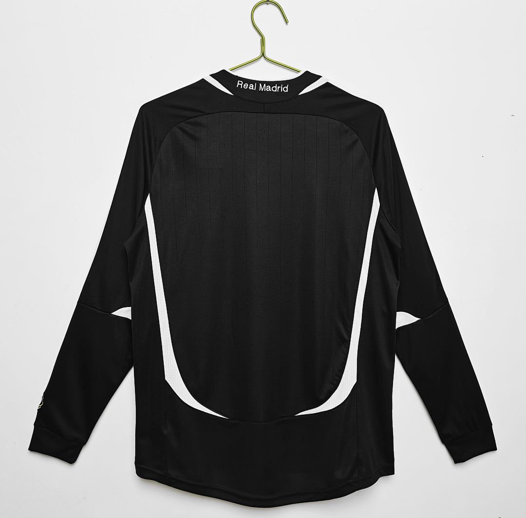 Real Madrid 2006/07 Retro Third Long-Sleeve Jersey - photo 13