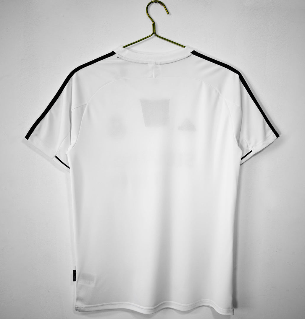 Real Madrid 2003/04 Retro Home Jersey - photo 10