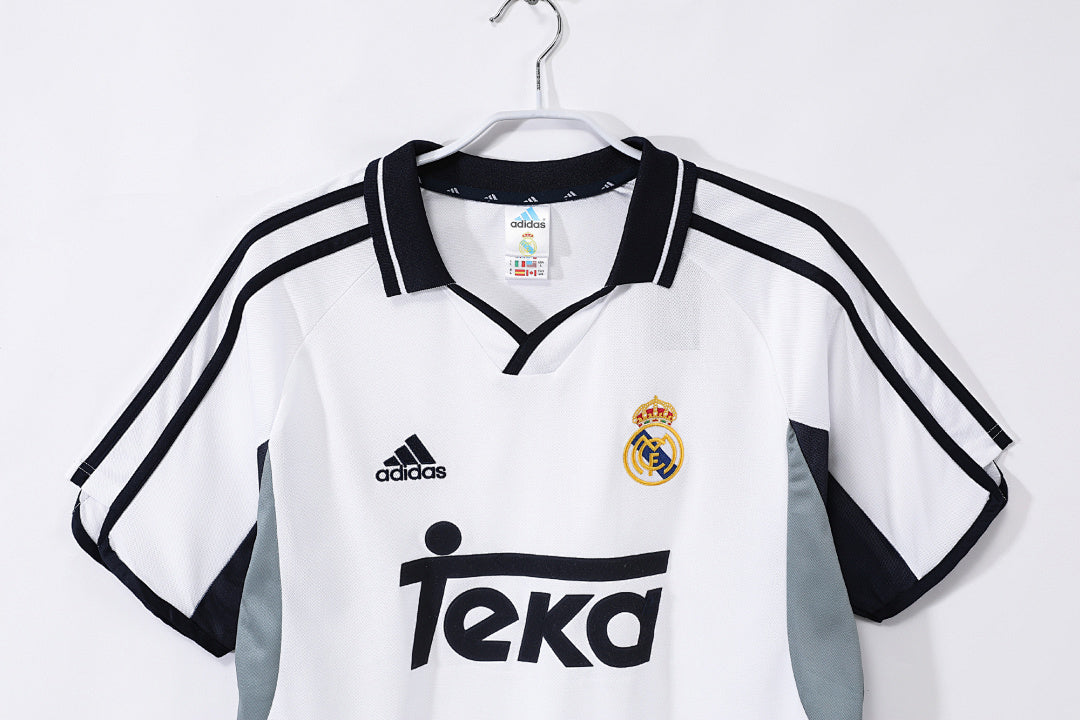 Real Madrid 2000/01 Retro Home Jersey - photo 12