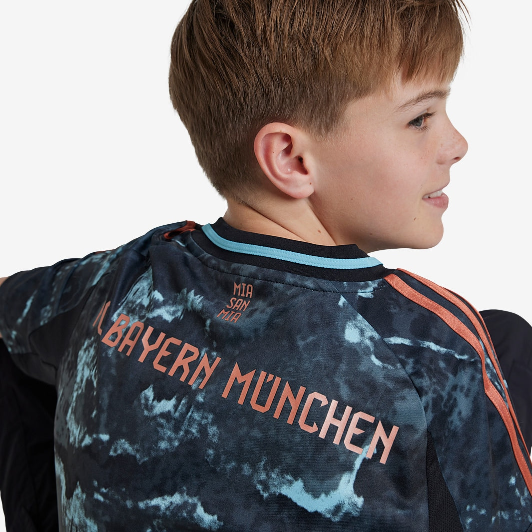 Conjunto Infantil Bayern de Munique 2024/25 Fora Torcedor