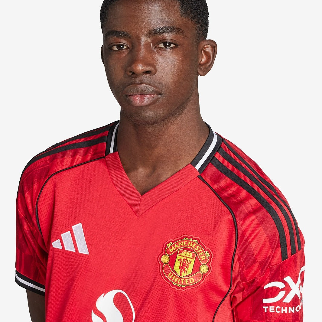 Camisola Manchester United 2025/26 Casa Torcedor