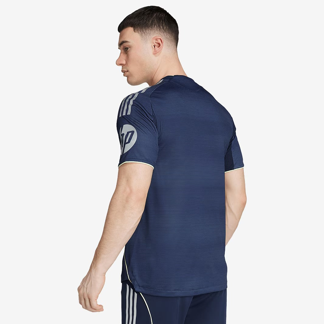 Camisola Real Madrid 2025/26 Fora Jogador