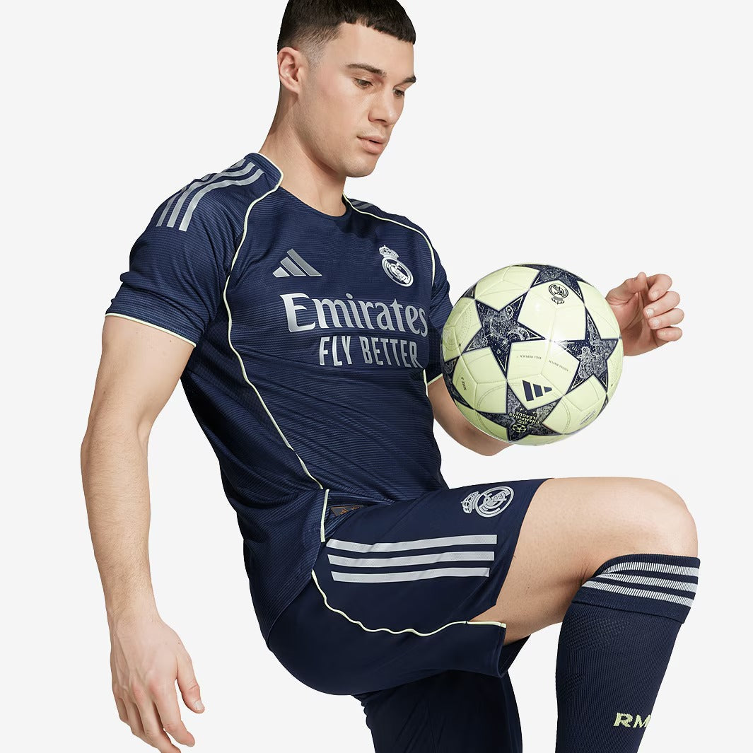 Camisola Real Madrid 2025/26 Fora Jogador