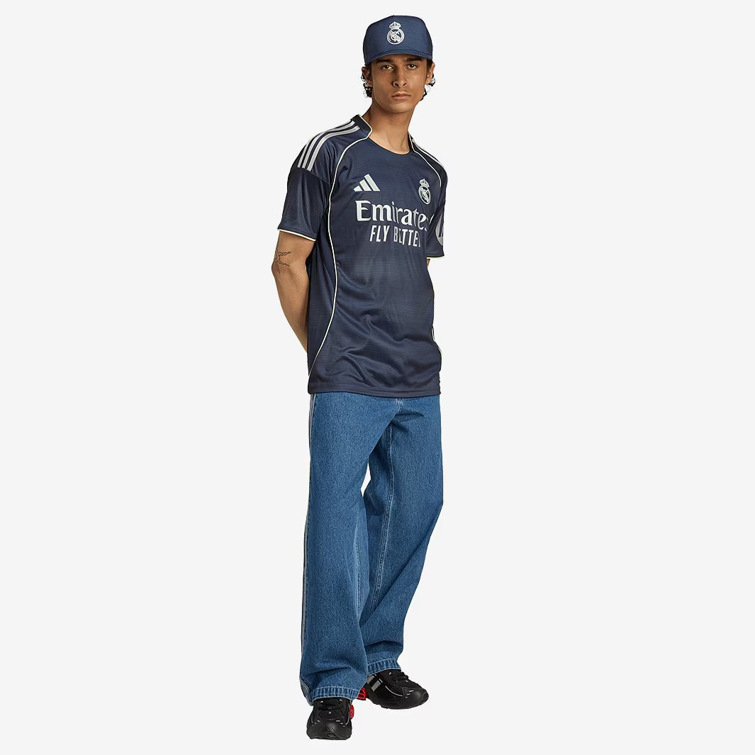 Camisola Real Madrid 2025/26 Fora Torcedor