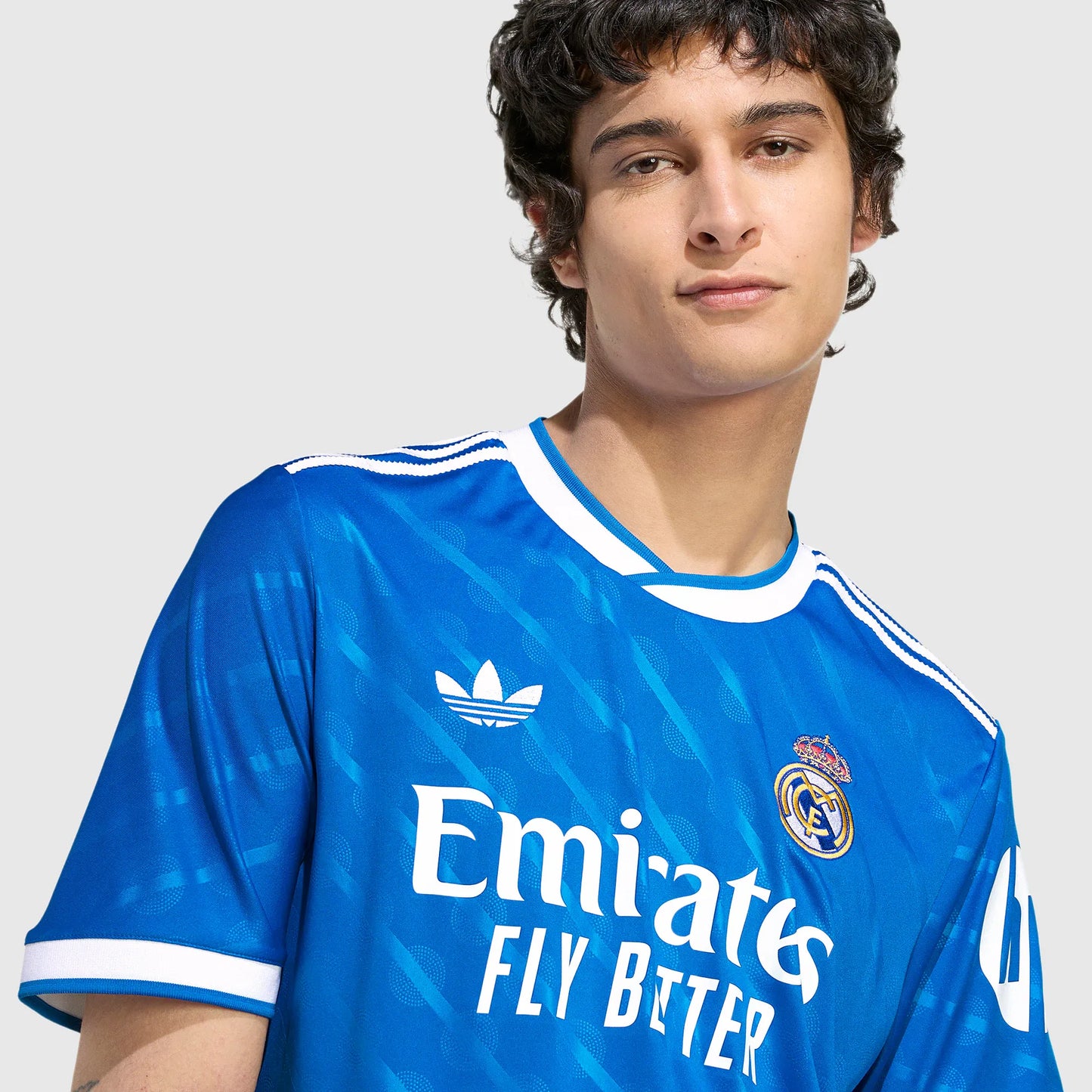 Camisola Real Madrid 2025/26 Terceira Torcedor