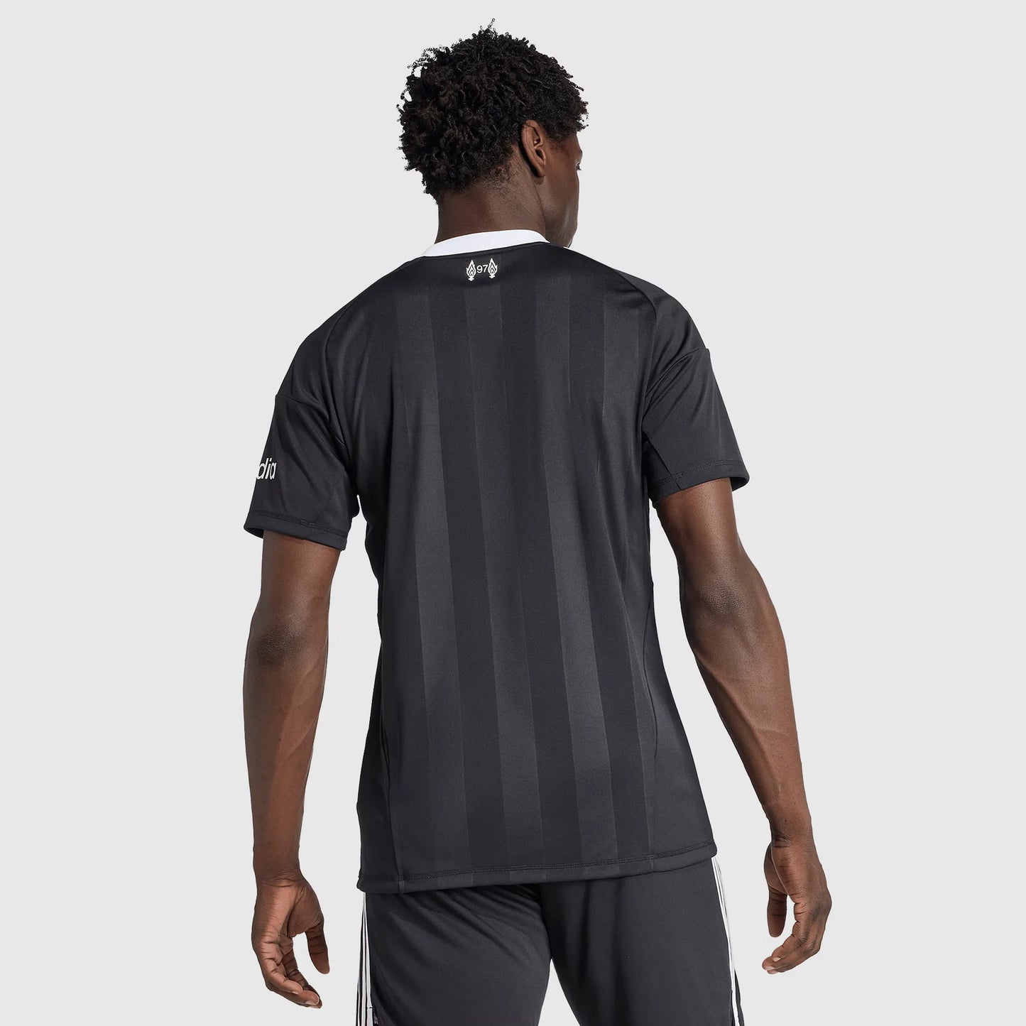 Camisola Liverpool 2025/26 Goalkeeper Terceira Torcedor