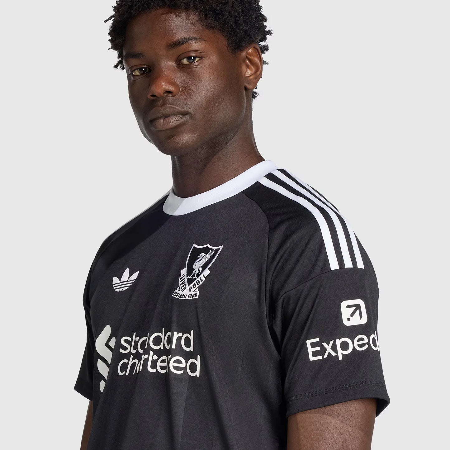 Camisola Liverpool 2025/26 Goalkeeper Terceira Torcedor