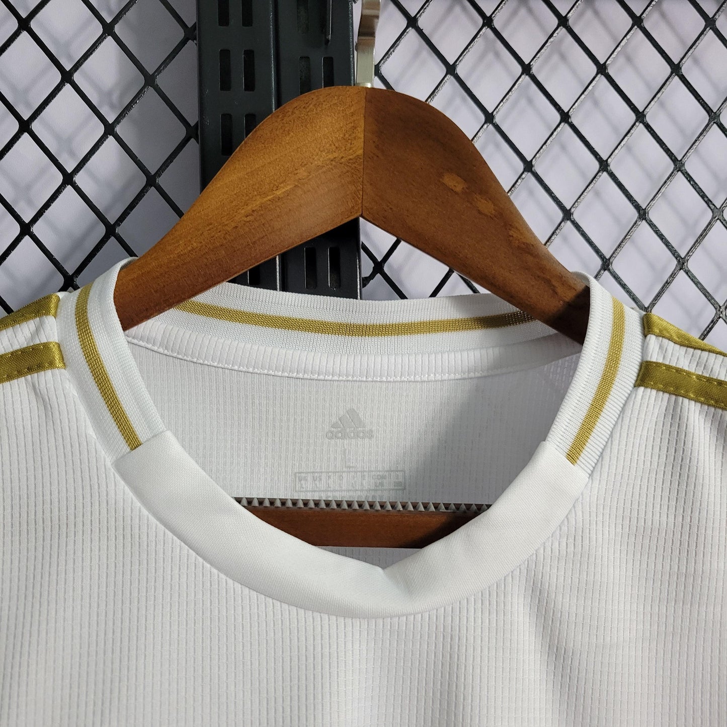 Camisola Real Madrid Casa 19/20 Retro
