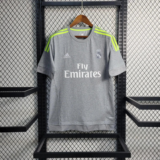 Camisola Real Madrid Fora 15/16 Retro