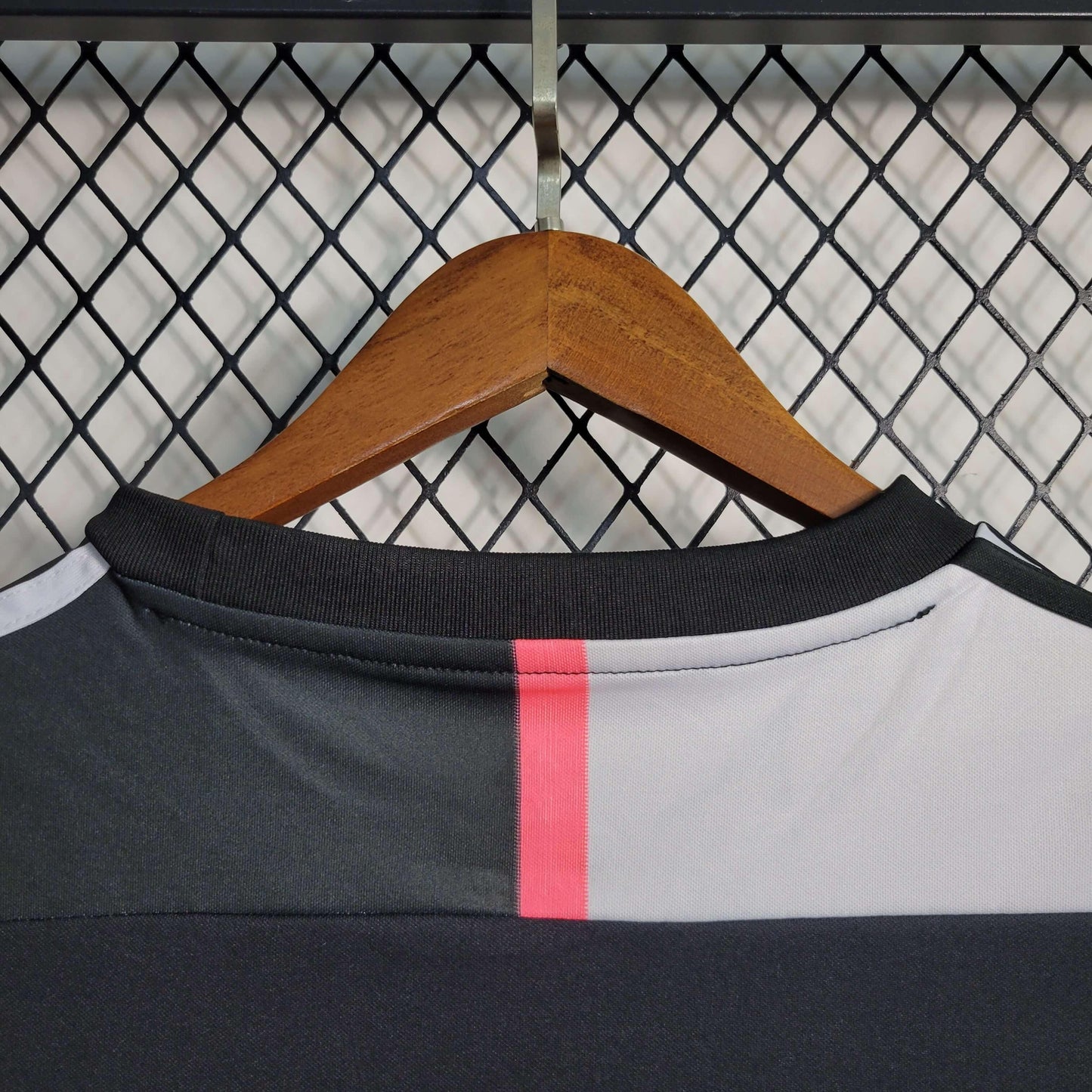 Camisola Juventus Casa 19/20 Retro