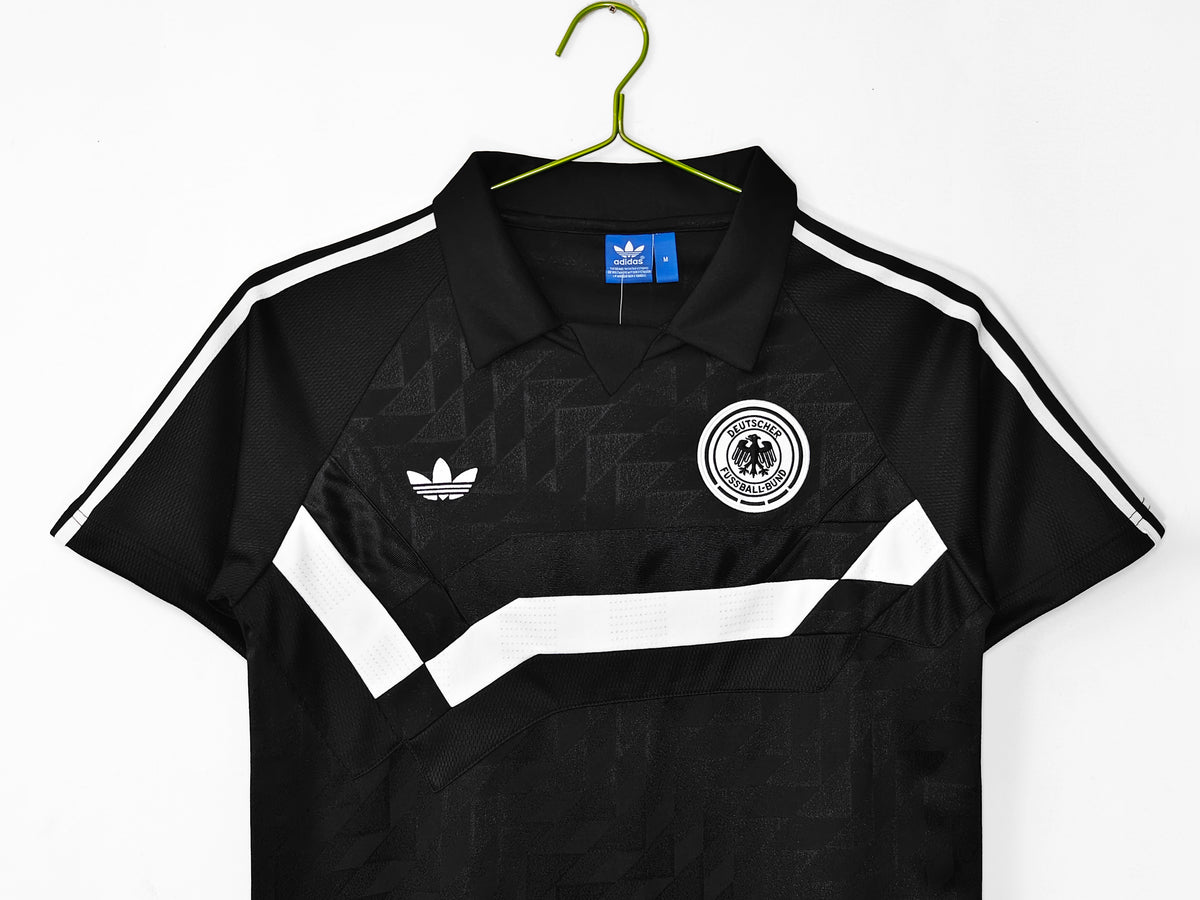 1988-90 Germany Retro Away Jersey