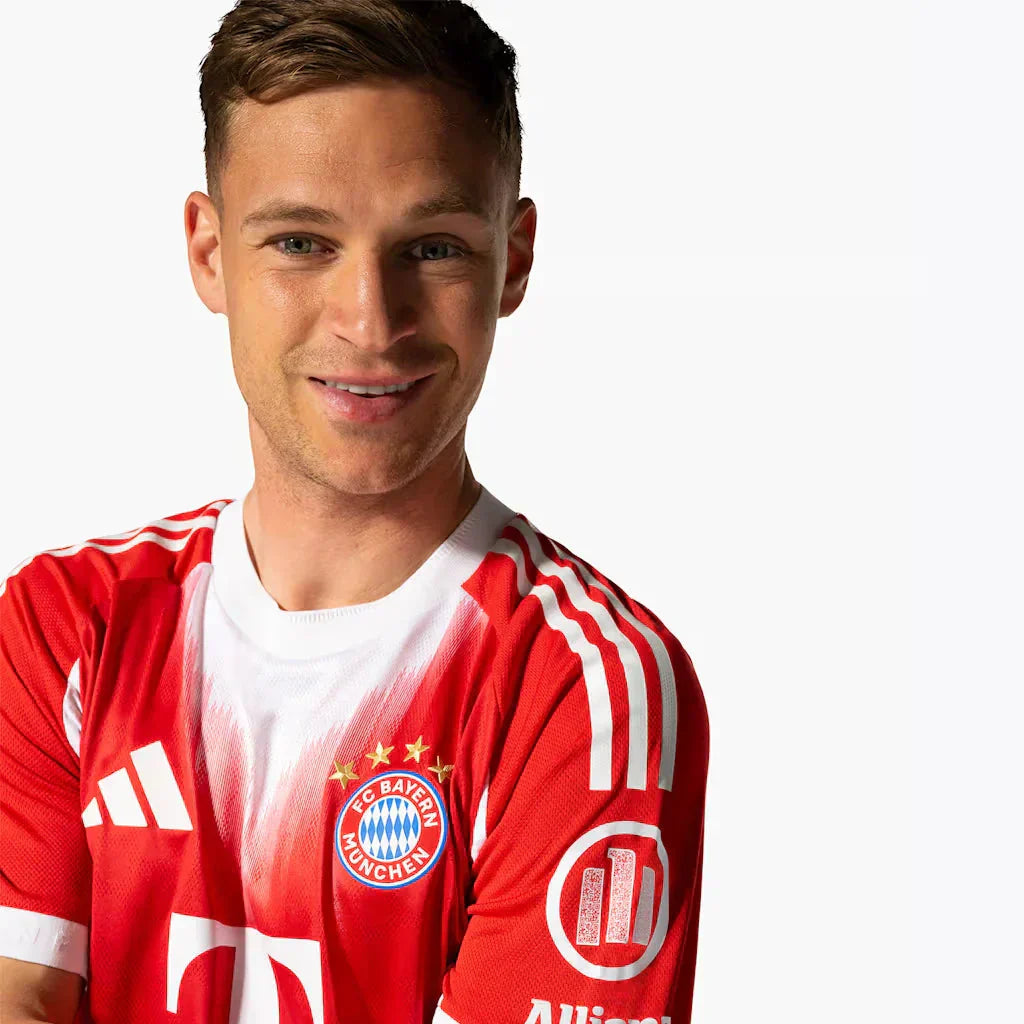 Camisola Bayern de Munique 2025/26 Casa Jogador