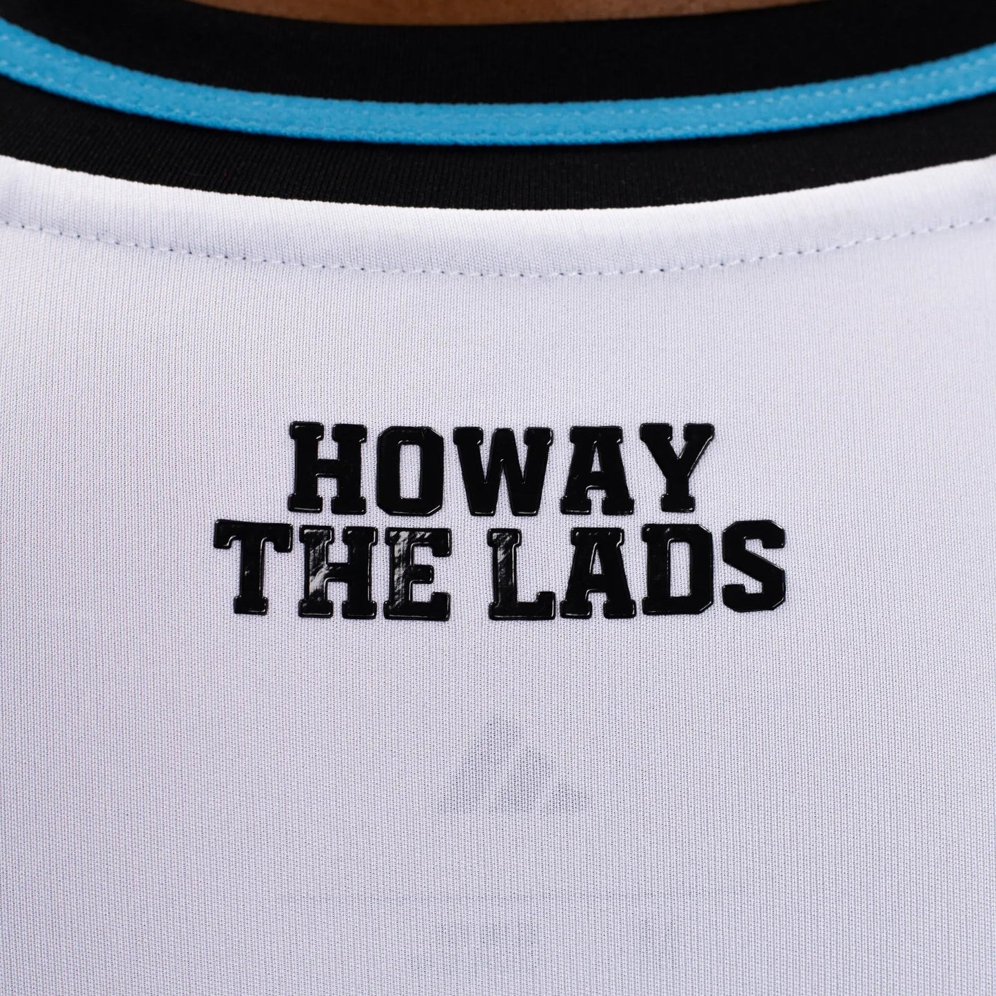 Camisola Newcastle 2025/26 Casa Torcedor