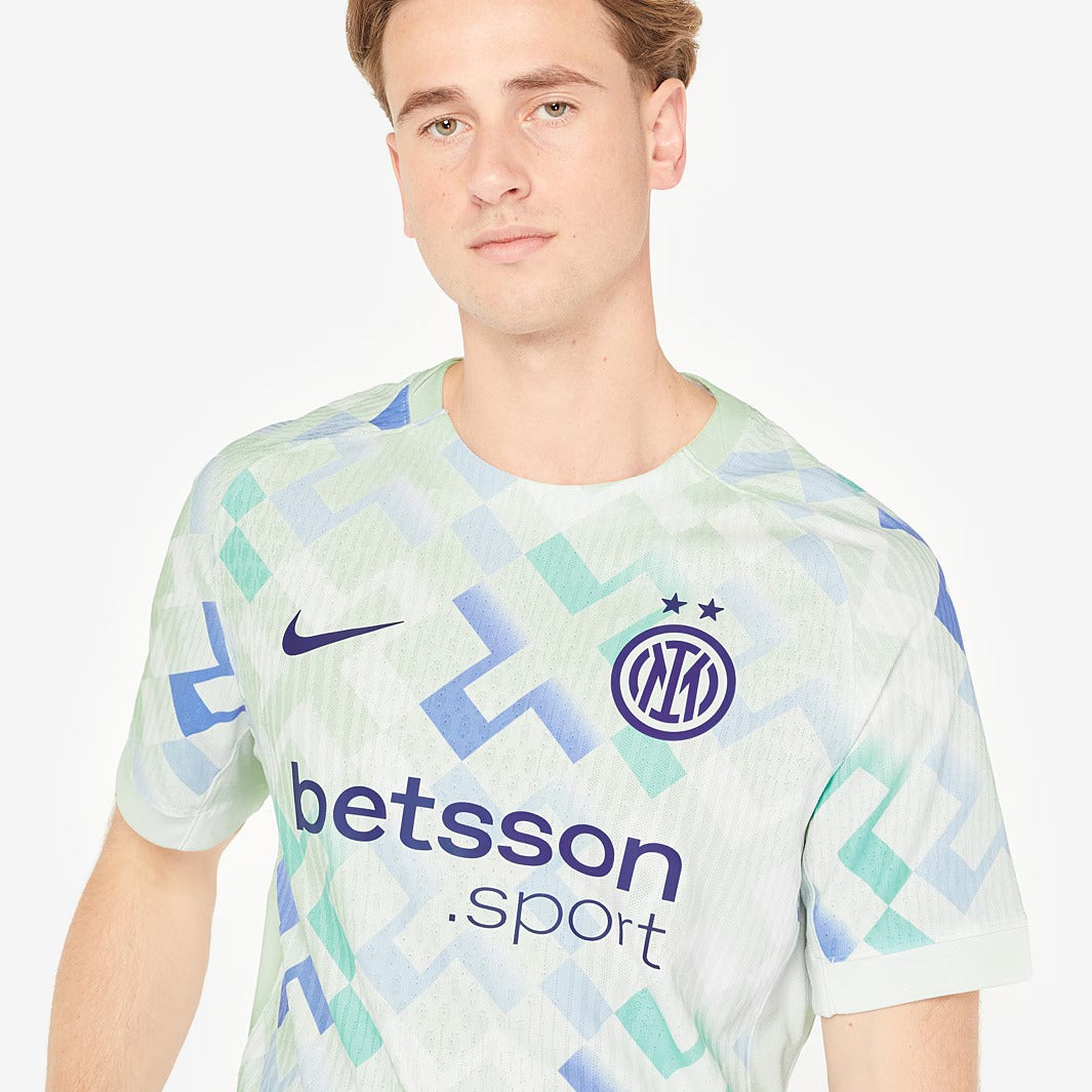 Camisola Inter Milan 2025/26 Fora Jogador Torcedor