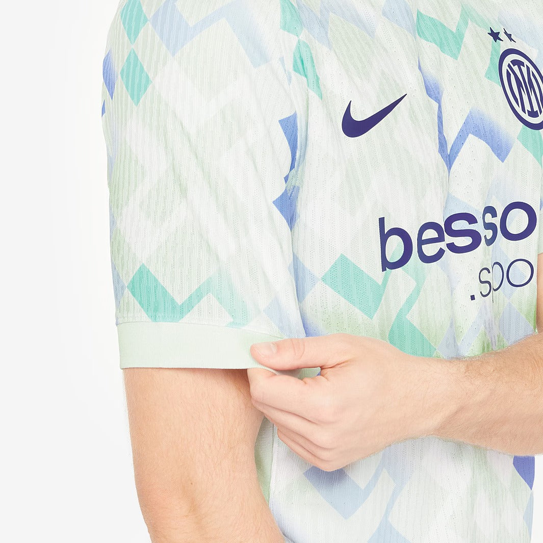 Camisola Inter Milan 2025/26 Fora Jogador Torcedor
