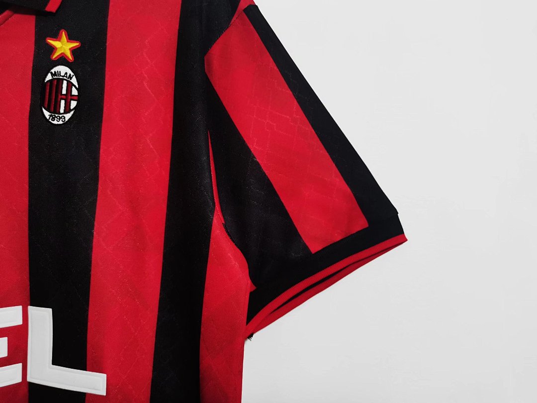 AC Milan 1995/96 Retro Home Jersey - photo 3