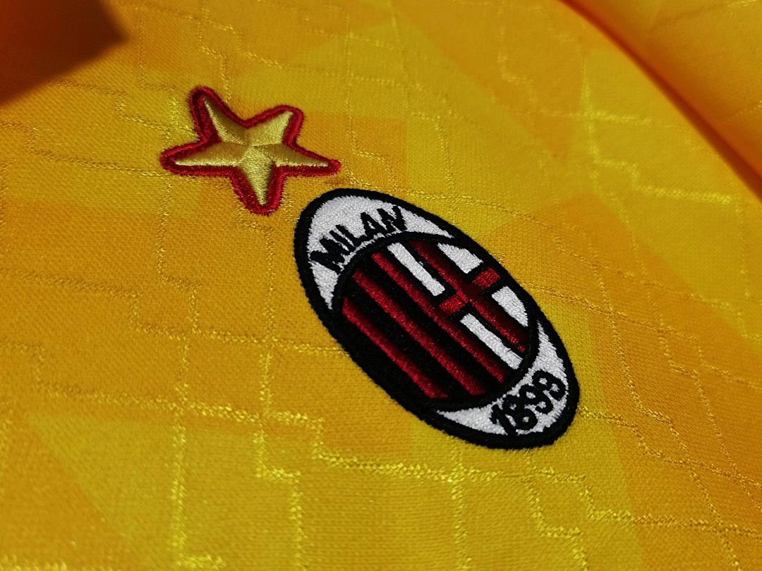 AC Milan 1995/96 Retro Third Yellow Jersey - photo 6