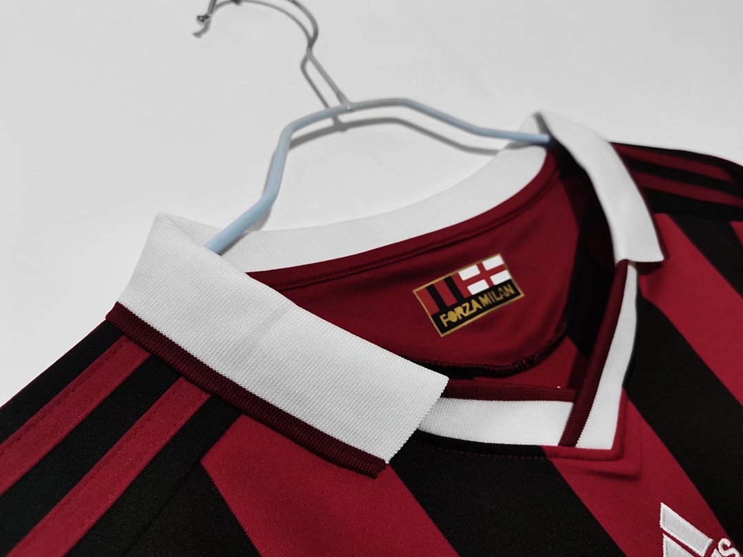 AC Milan 2009/10 Retro Home Jersey - photo 8