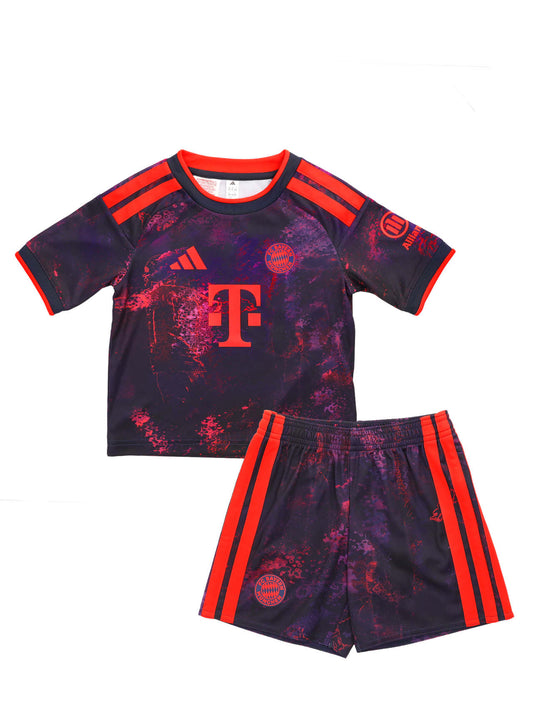 Bayern München 2026/27 Champions League Kids' Kit front