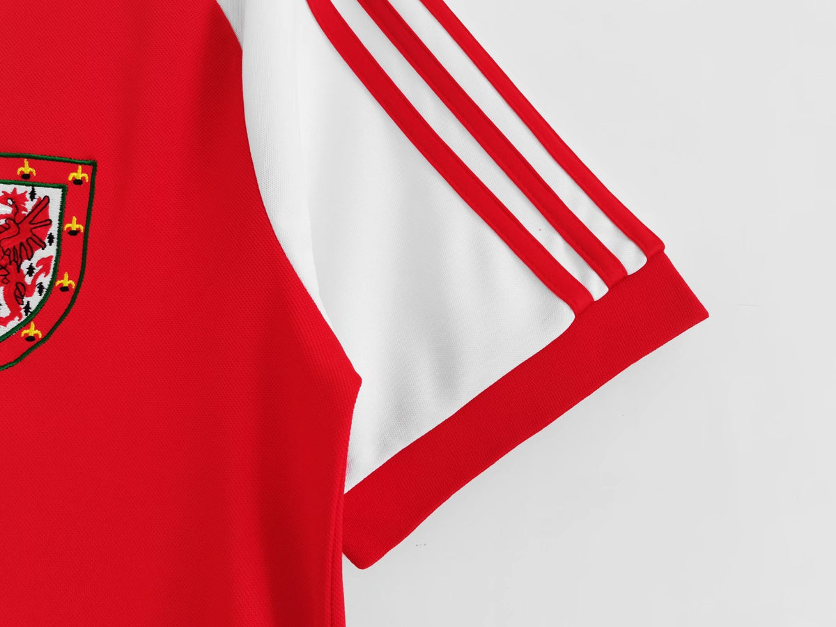 Camiseta Retro Local Gales 1982