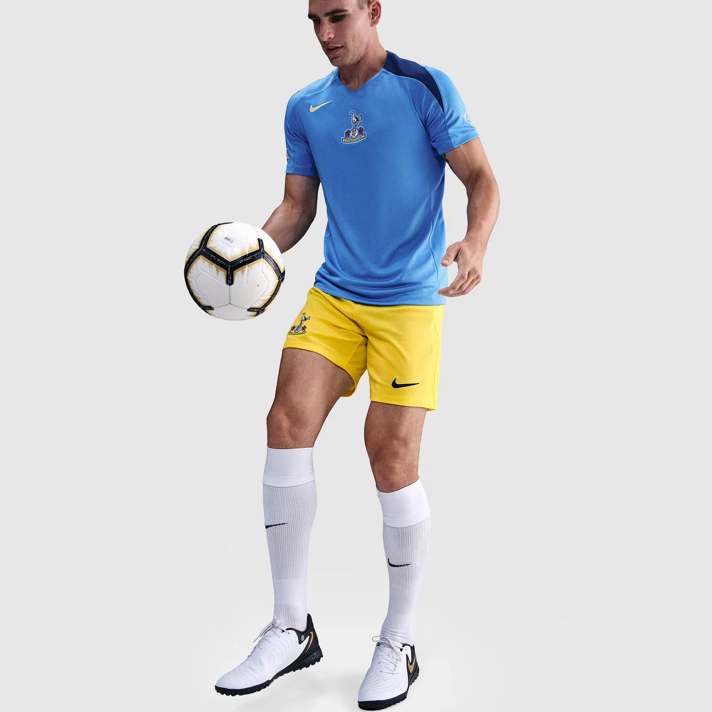 Shorts Tottenham 2025/26 Terceira Torcedor