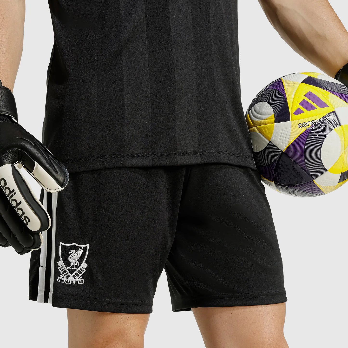 Shorts Liverpool 2025/26 Terceira Goalkeeper Torcedor