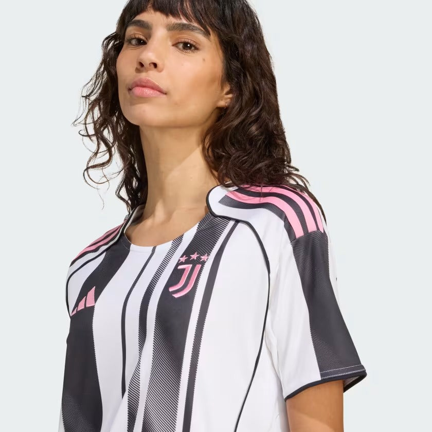 Camisola Feminina Juventus FC 2025/26 Casa