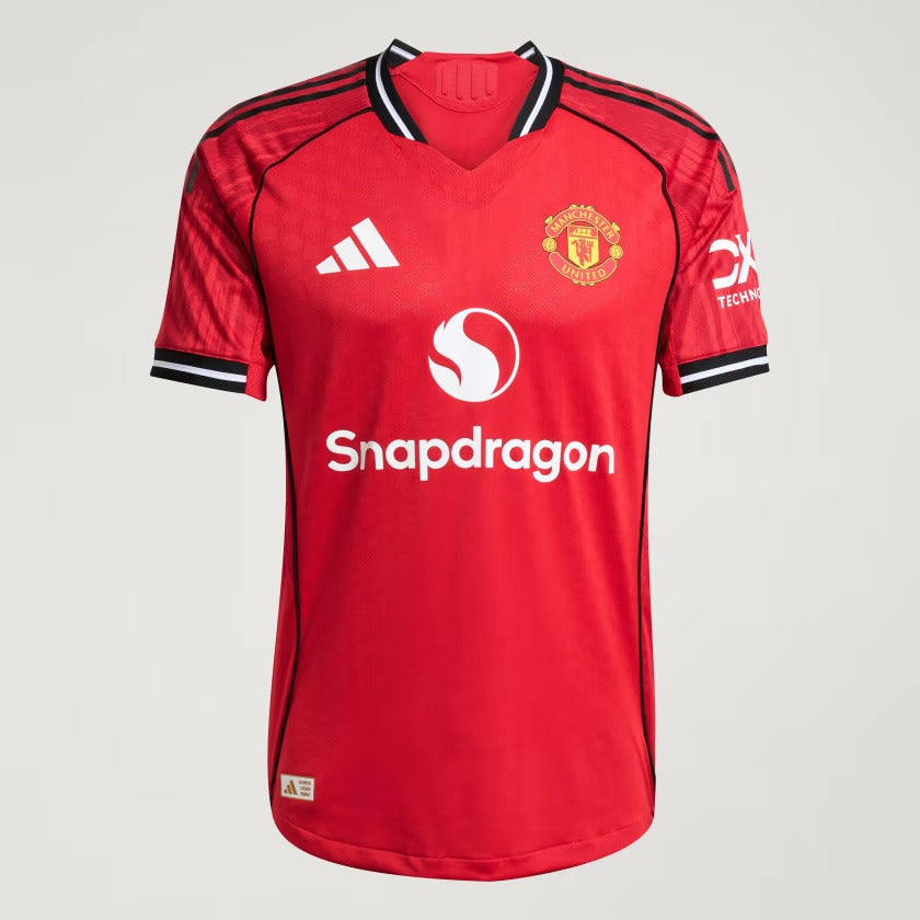 Camisola Manchester United 2025/26 Casa Jogador
