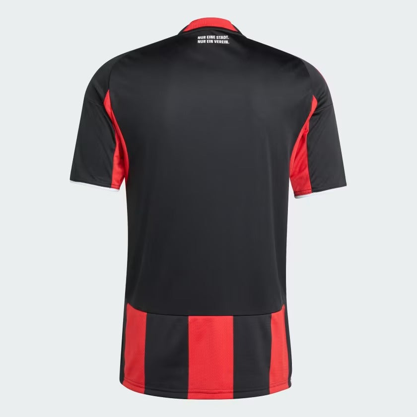 Camisola Eintracht Frankfurt 2025/26 Casa Torcedor