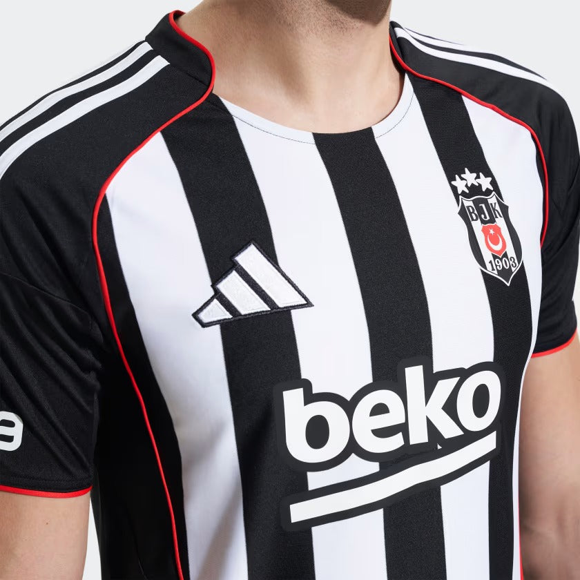 Camisola Beşiktaş JK 2025/26 Fora Torcedor