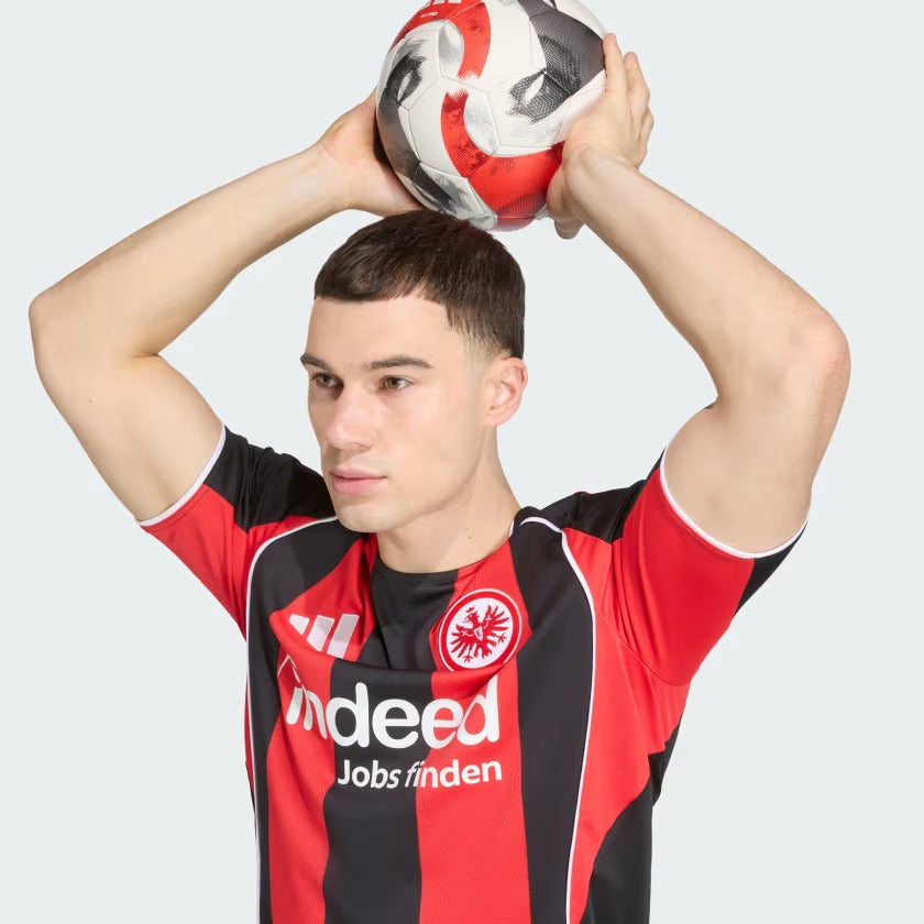 Camisola Eintracht Frankfurt 2025/26 Casa Torcedor