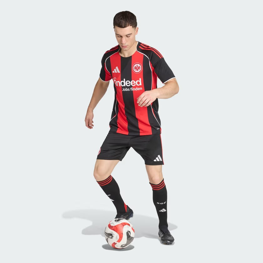 Camisola Eintracht Frankfurt 2025/26 Casa Torcedor