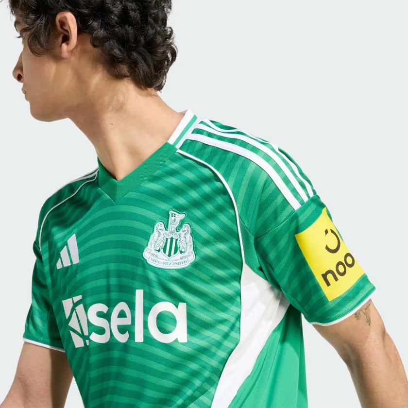 Camisola Newcastle United FC 2025/26 Fora Torcedor