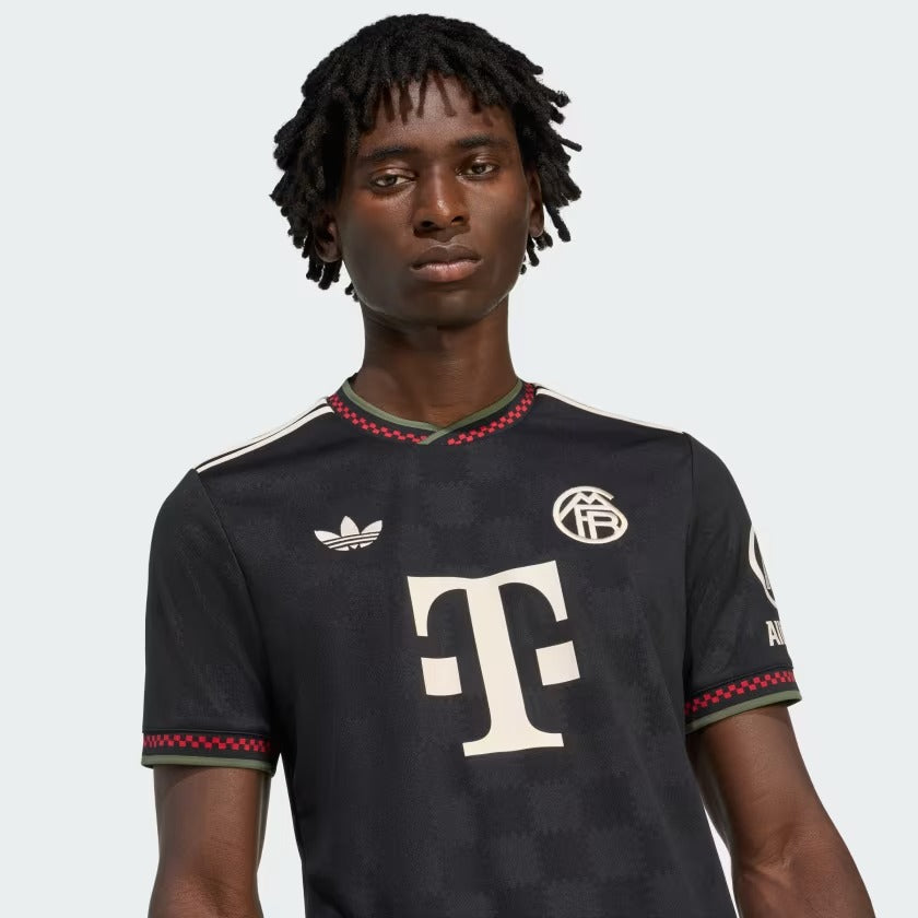 Camisola Bayern de Munique 2025/26 Terceira Torcedor