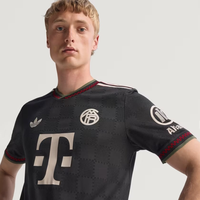 Camisola Bayern de Munique 2025/26 Terceira Jogador