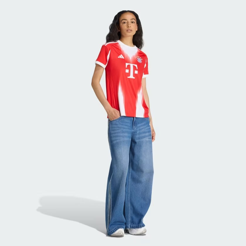 Camisola Feminina Bayern de Munique 2025/26 Casa Torcedor