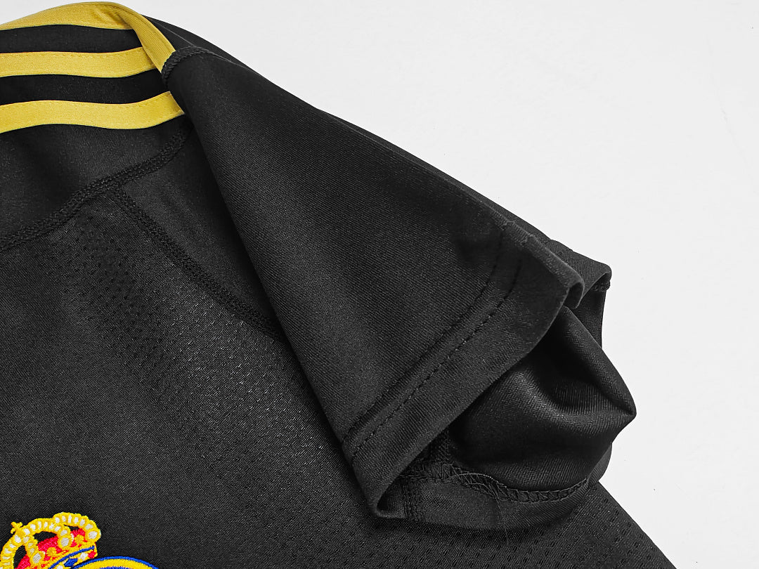 Real Madrid 2009/10 Retro Away Shirt - photo 7