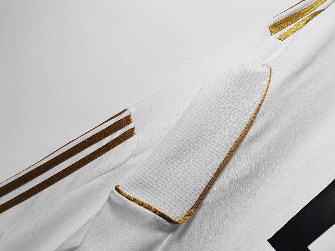 Real Madrid 2011/12 Retro Home Long-Sleeve Jersey - photo 6