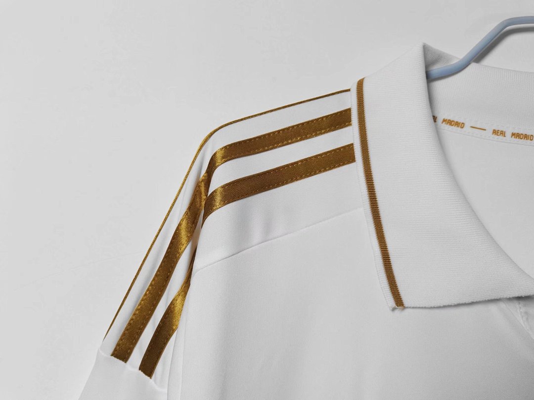 Real Madrid 2011/12 Retro Home Long-Sleeve Jersey - photo 8