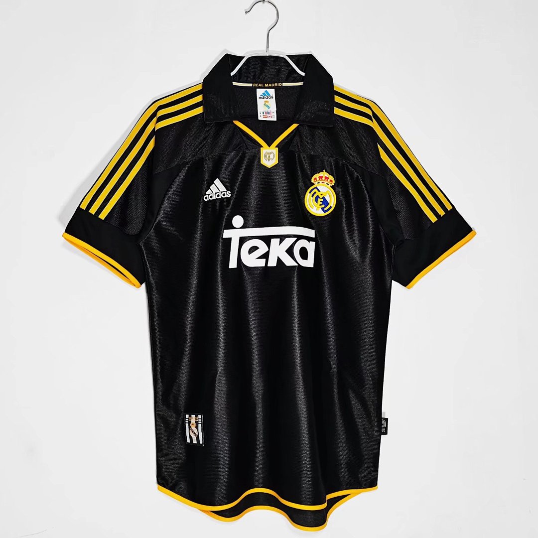 Real Madrid 1999/01 Retro Away Jersey - front