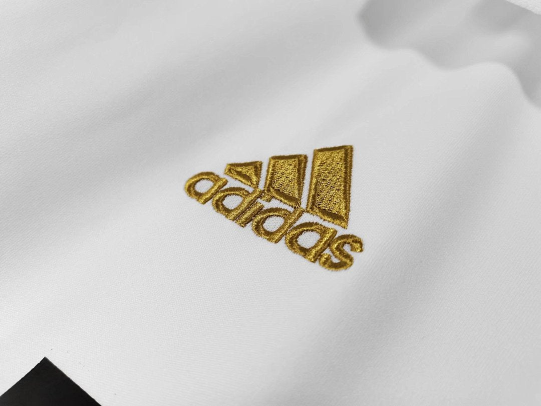 Real Madrid 2011/12 Retro Home Jersey - photo 4