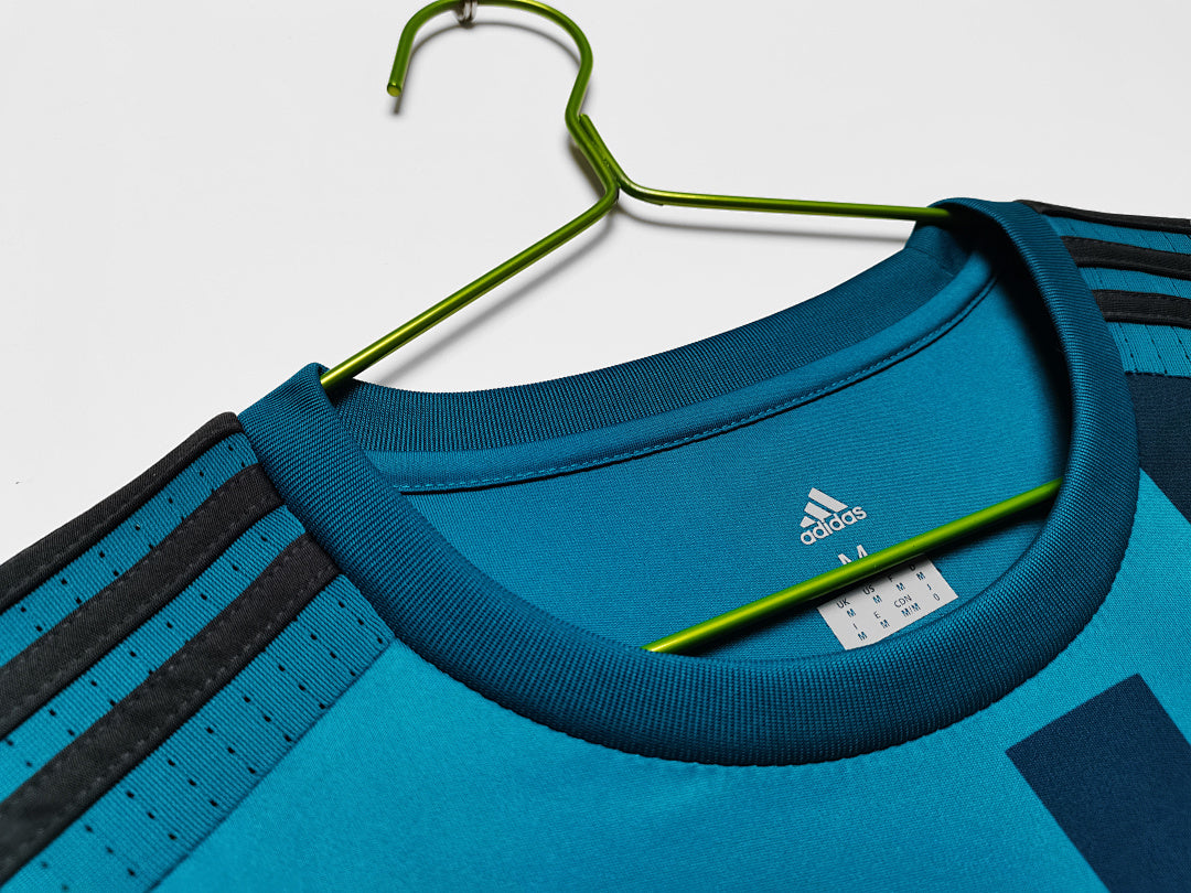 Real Madrid 2017/18 Retro Third Jersey - photo 8