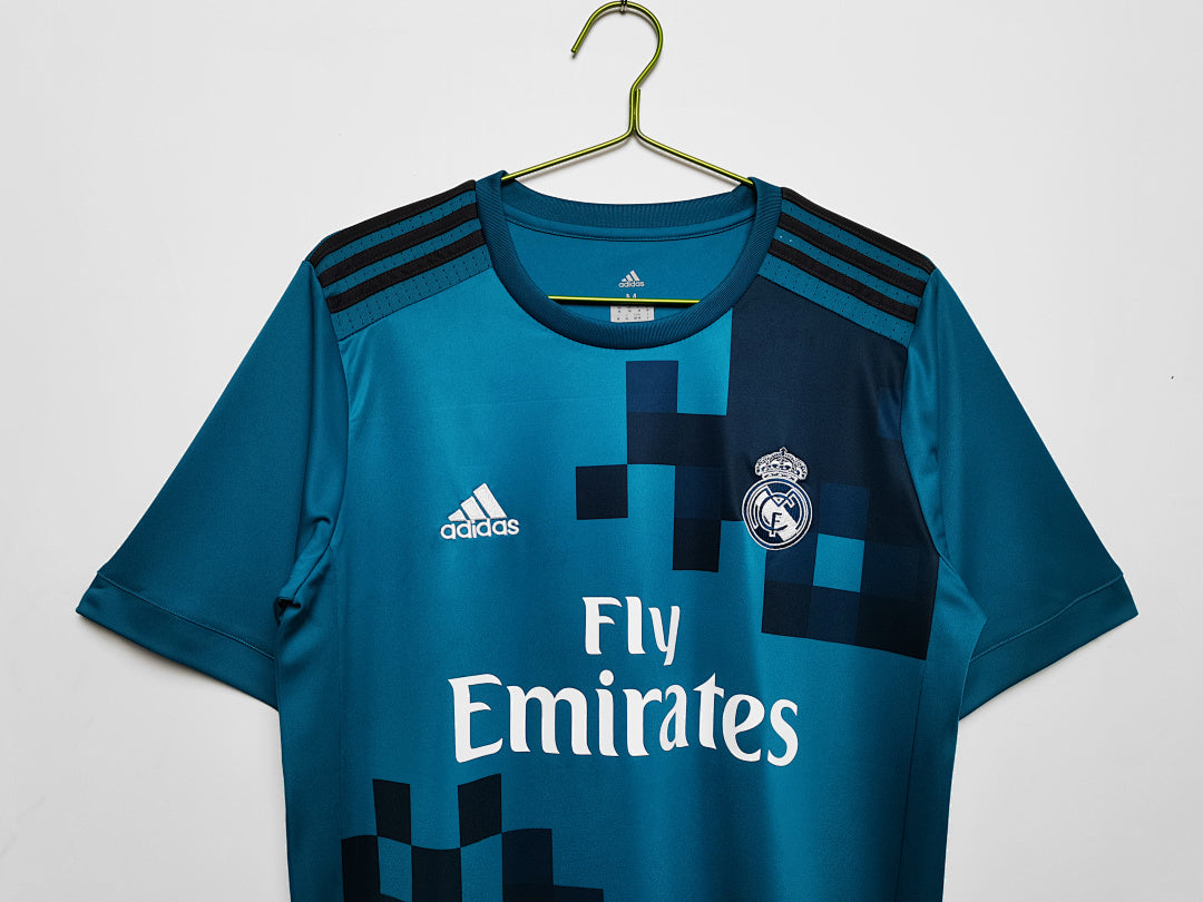 Real Madrid 2017/18 Retro Third Jersey - photo 9