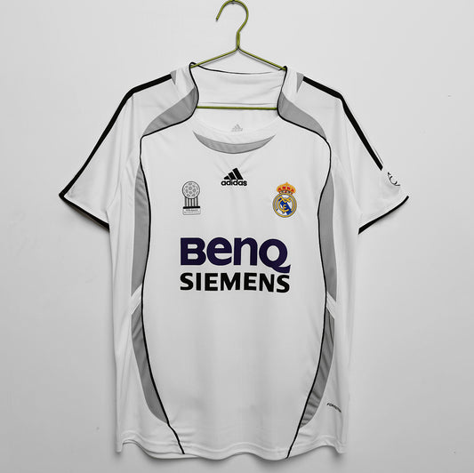 Real Madrid 2006/07 Retro Home Jersey - front