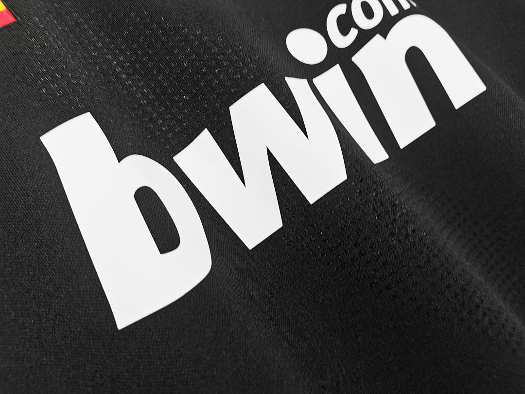 Real Madrid 2008/09 Retro Away Jersey - photo 11